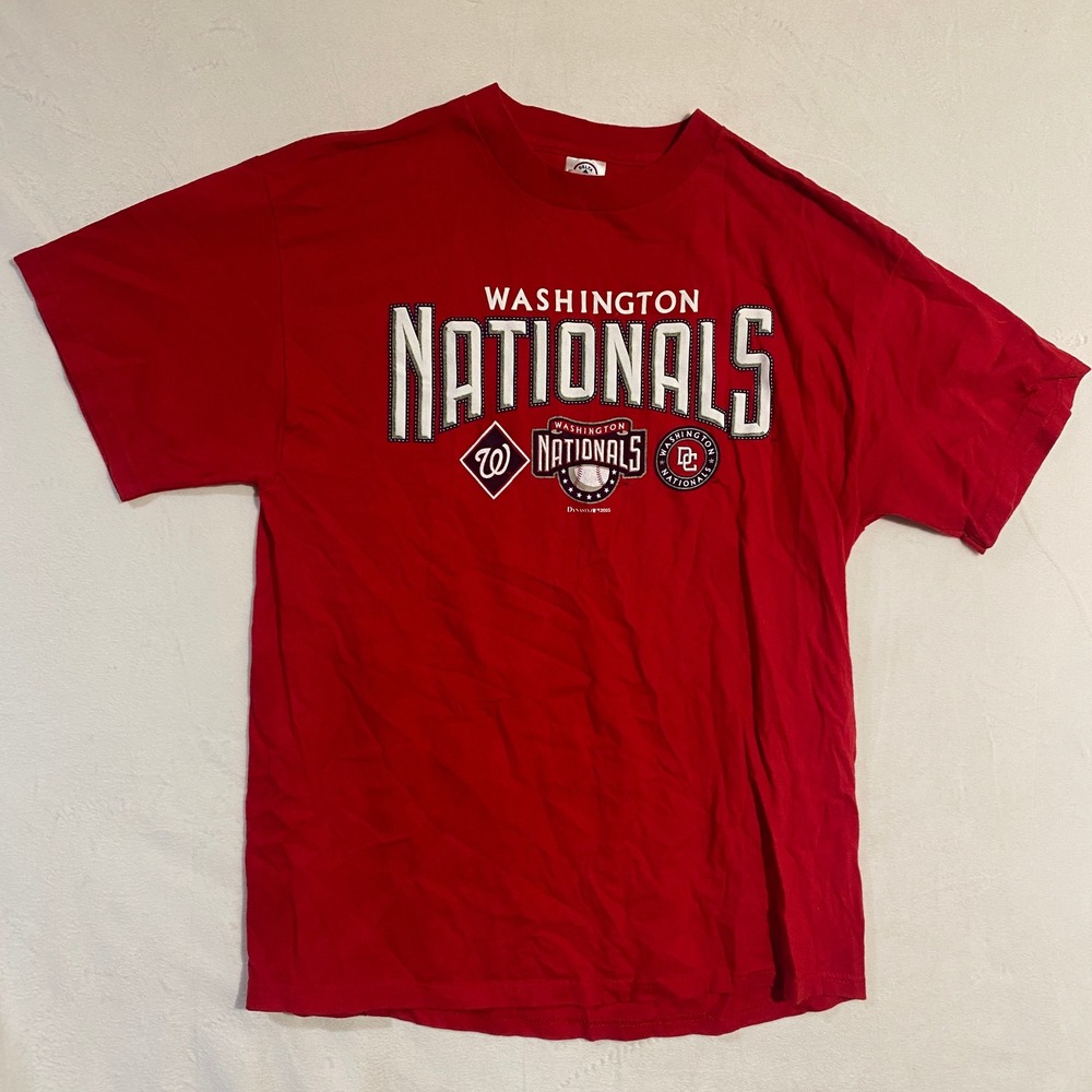 Washington Nationals MLB Delta Pro Weight Red Graphic T-Shirt Mens Large 2005 M4